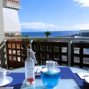 https://apartamento-vista-roja-la-tejita.adeje-hotels.com