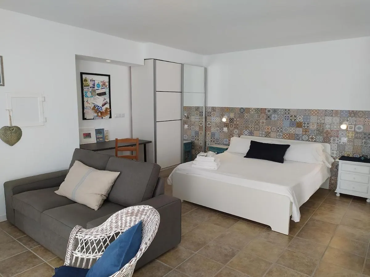 Quintero Suites San Bartolome
